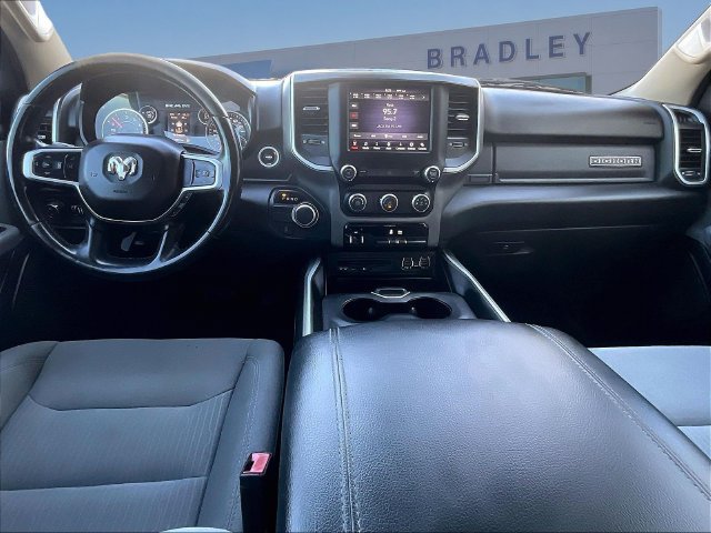 Used 2019 RAM 1500 Big Horn RWD image 10