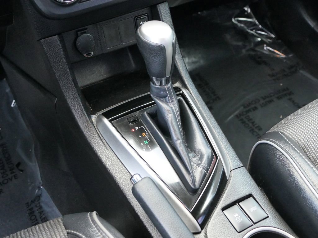 Used 2016 Toyota Corolla S image 23