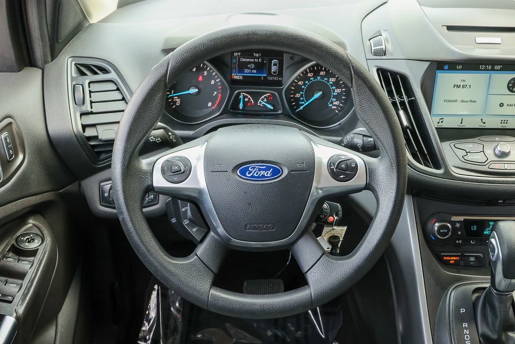Used 2016 Ford Escape SE w/ Equipment Group 201A image 8