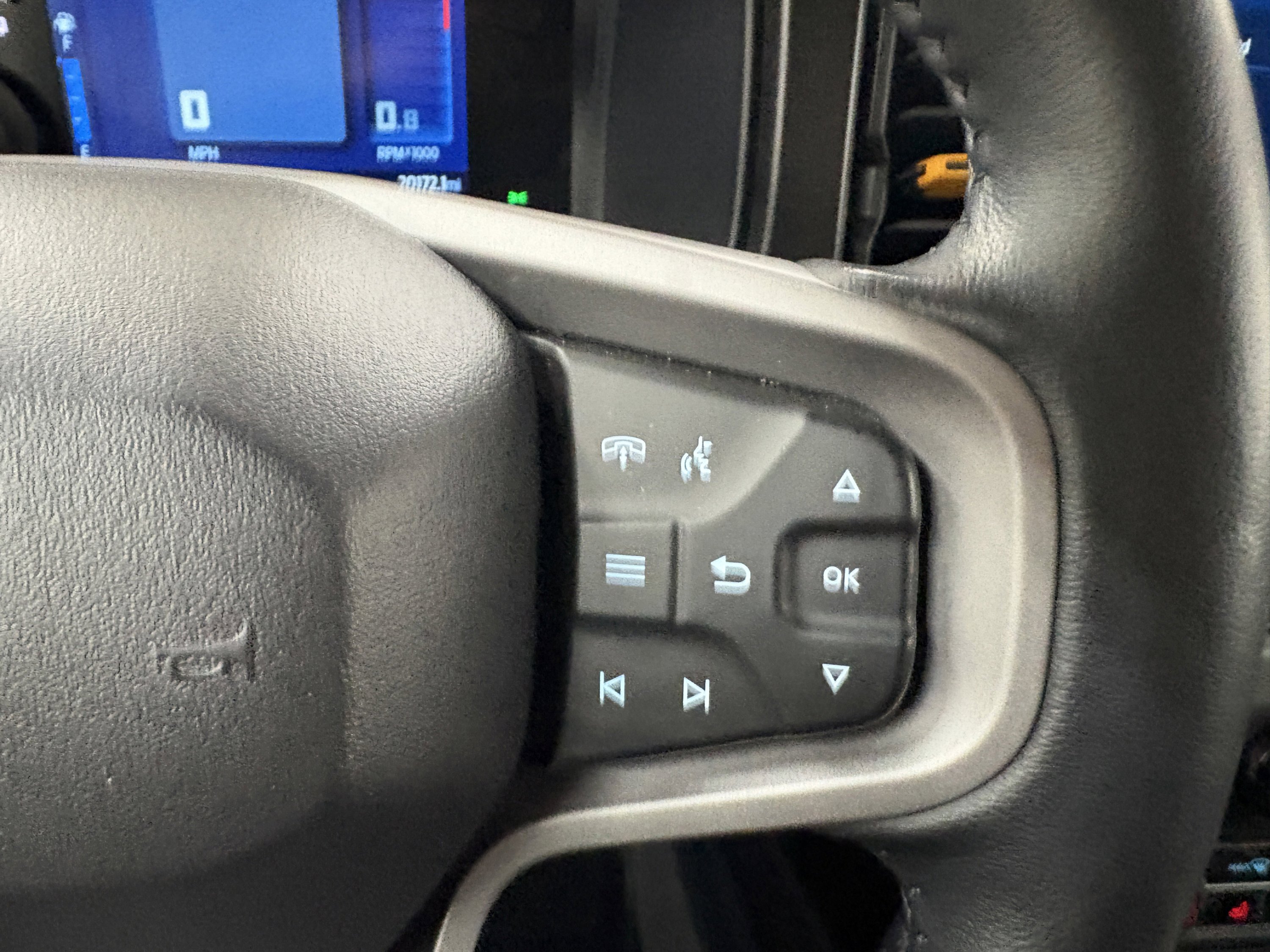 Used 2023 Ford Bronco Badlands image 34