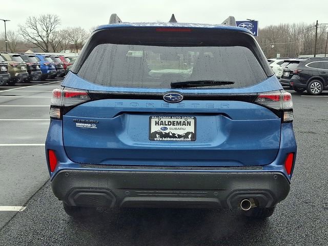 Used 2025 Subaru Forester Limited image 6