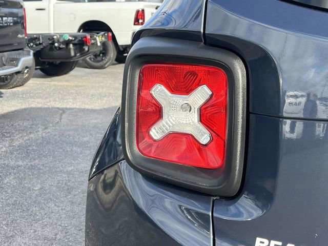 Used 2022 Jeep Renegade Limited image 10