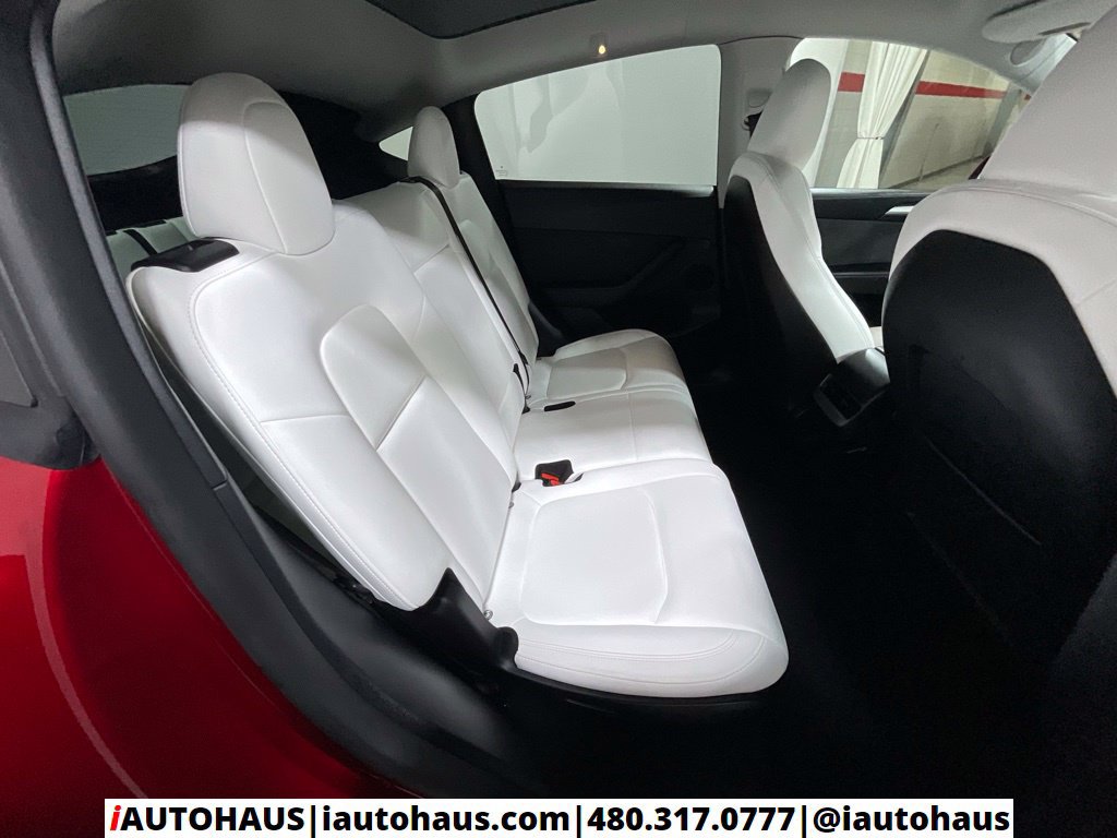 Used 2024 Tesla Model Y Long Range AWD/4WD image 22