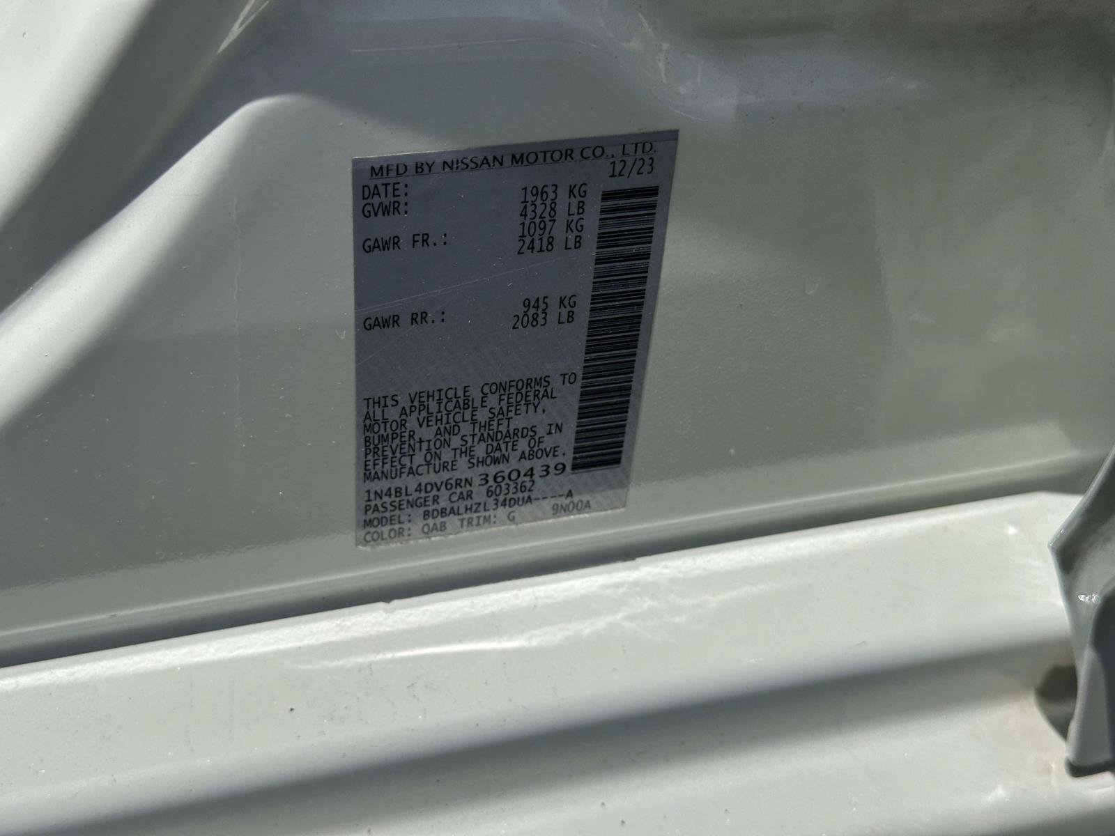 Used 2024 Nissan Altima 2.5 SV FWD image 13