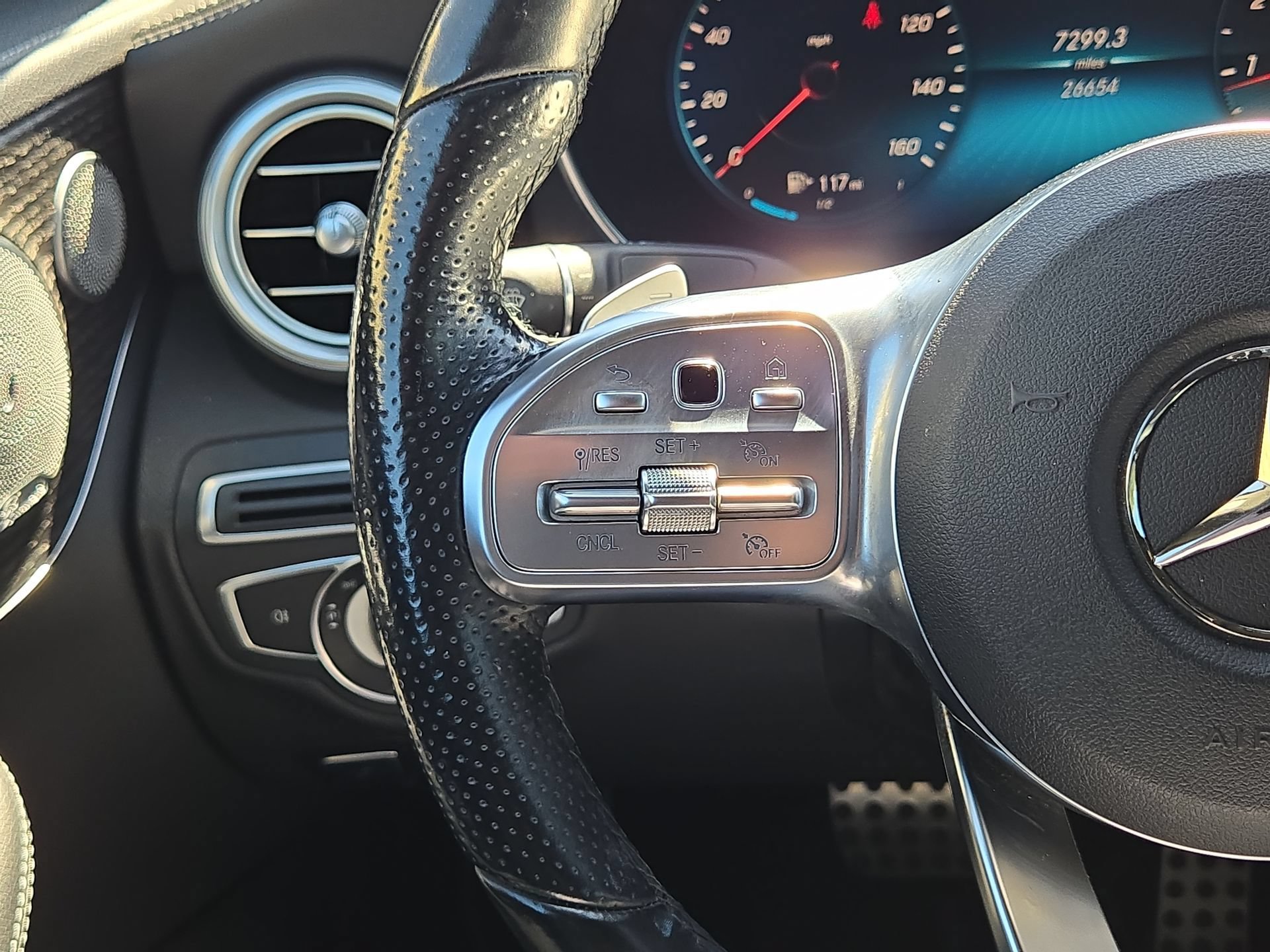 Used 2023 Mercedes-Benz C 300 Coupe image 21