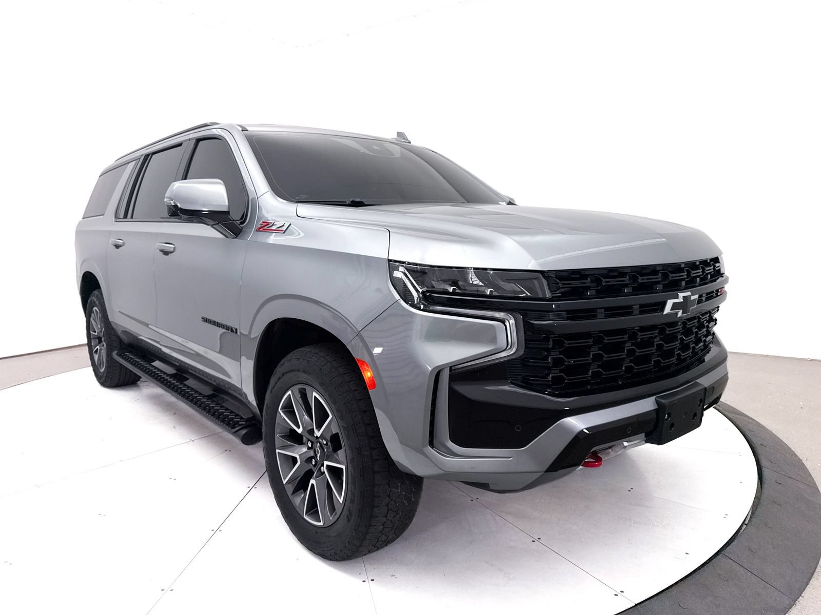 Used 2024 Chevrolet Suburban Z71 w/ Luxury Package AWD/4WD image 16