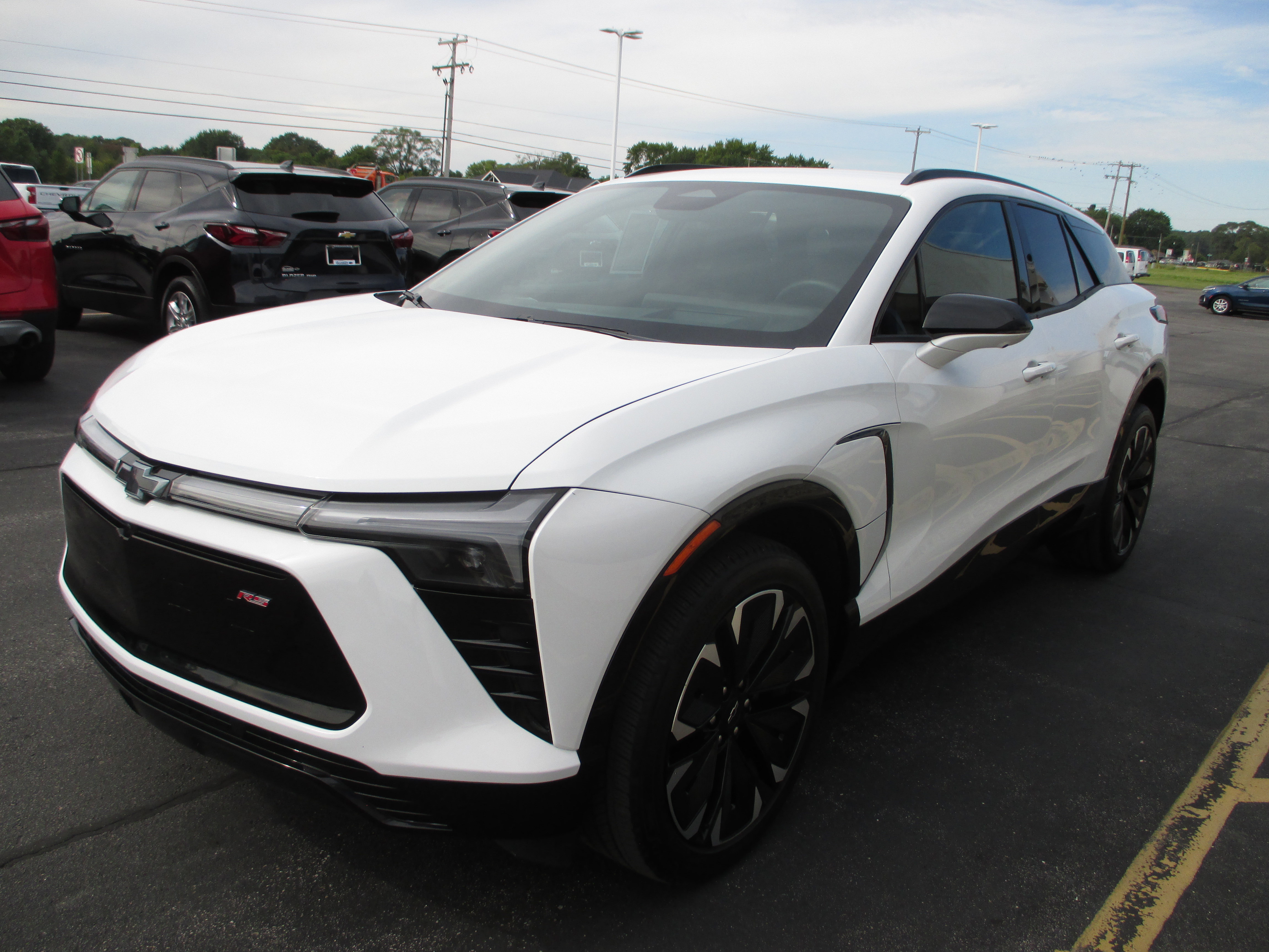 Used 2024 Chevrolet Blazer EV RS image 7