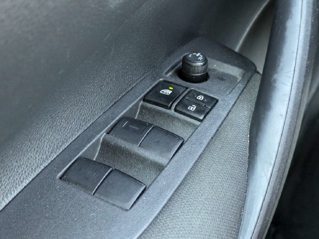 Used 2024 Toyota Corolla LE FWD image 22