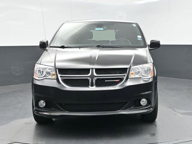 Used 2020 Dodge Grand Caravan SE FWD image 3