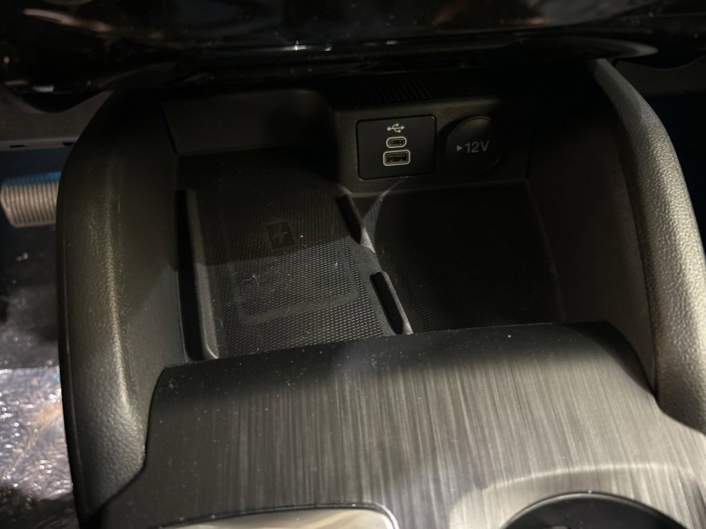 Used 2024 Ford Escape Base w/ PHEV Premium Package image 26