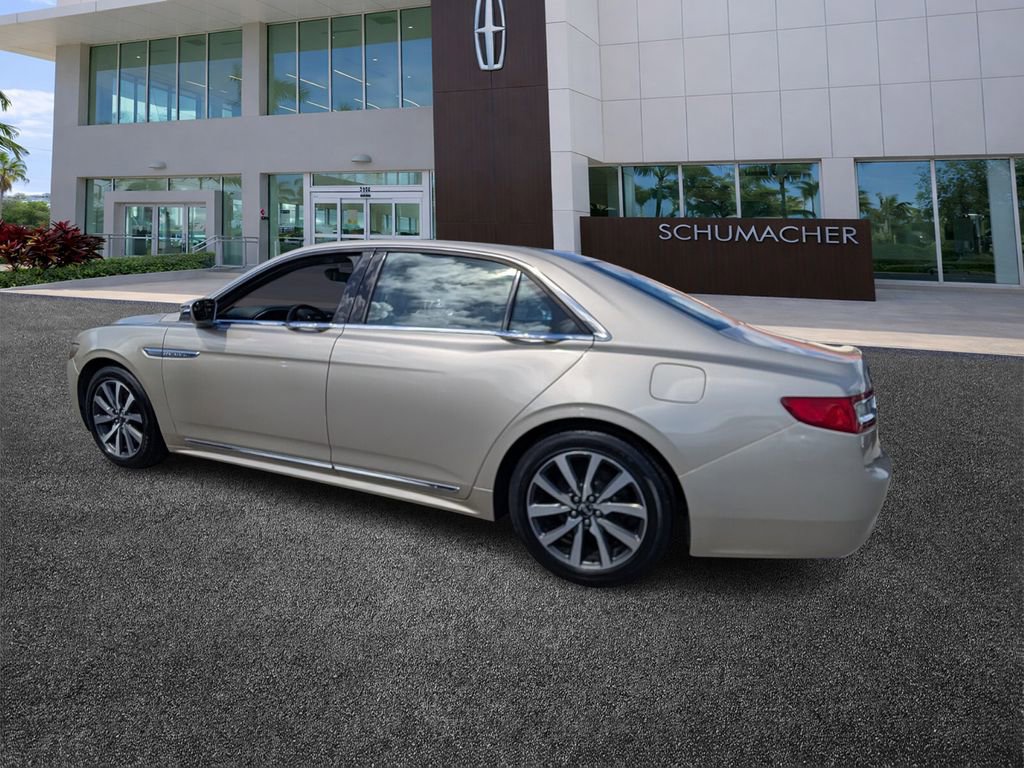 Used 2017 Lincoln Continental Premiere image 5