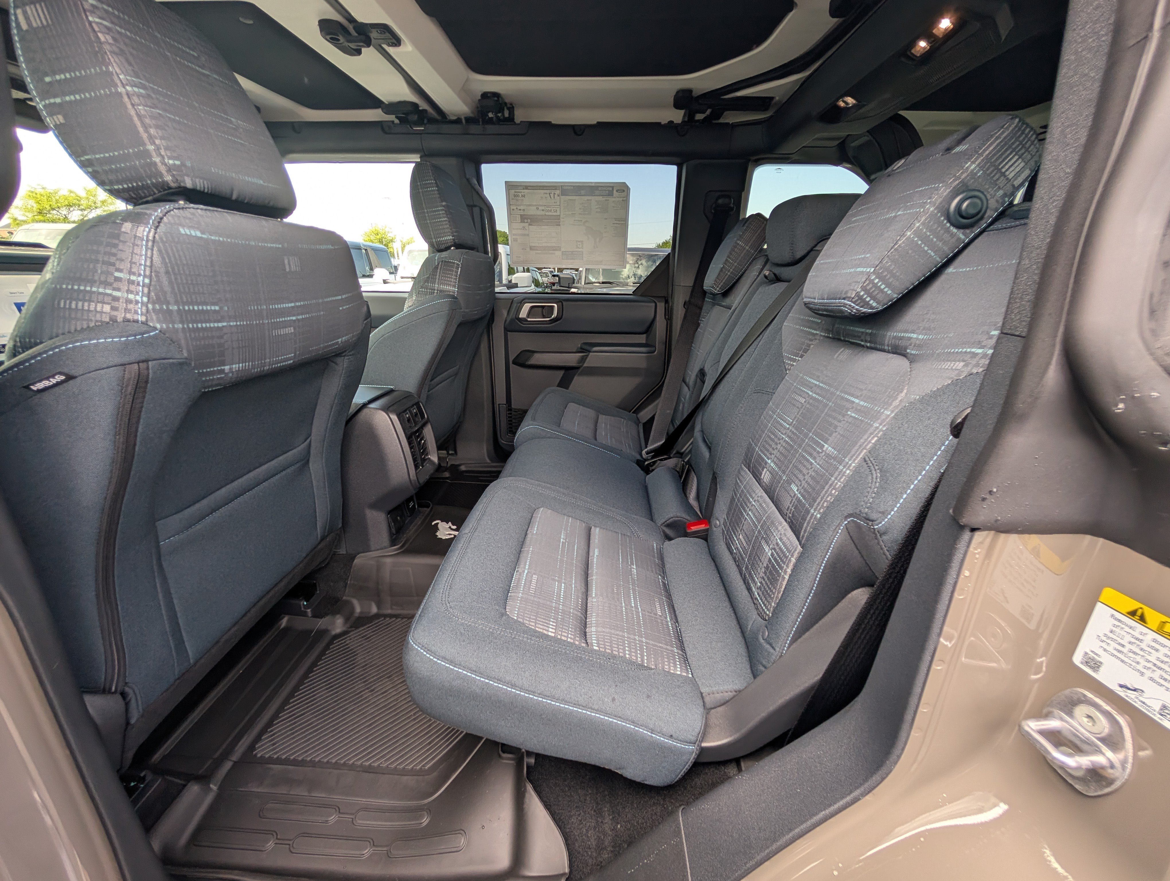 New 2026 Ford Bronco Heritage Edition AWD/4WD image 9