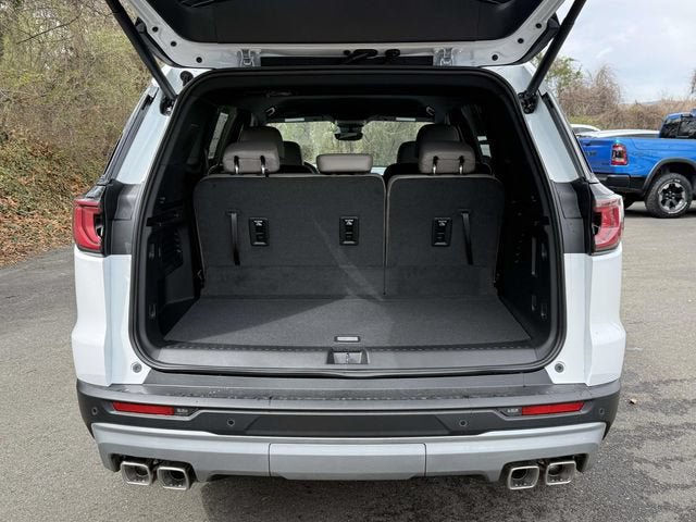 New 2026 GMC Acadia Elevation w/ Elevation Premium Package AWD/4WD image 13