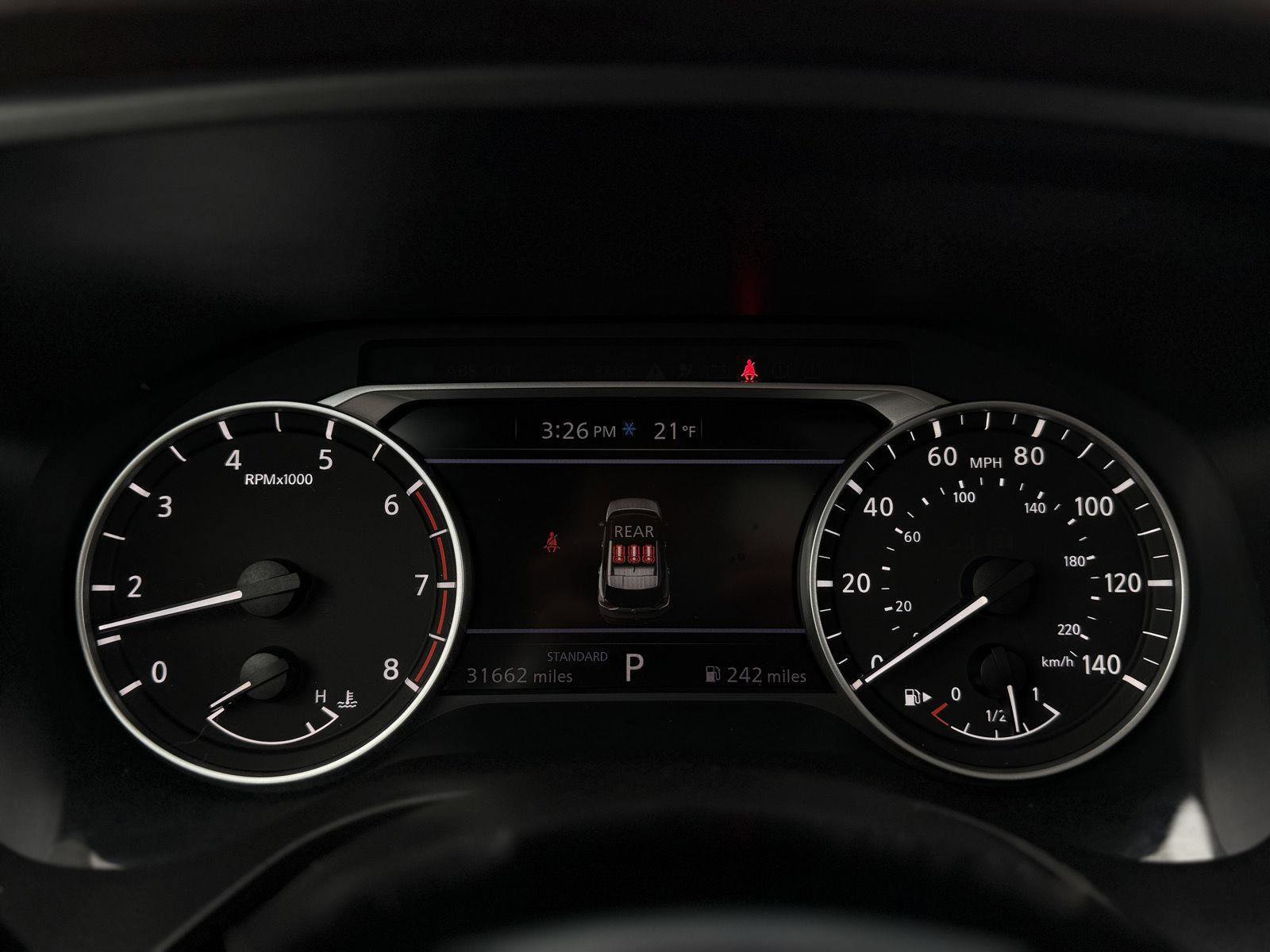 Used 2023 Nissan Rogue SL image 17