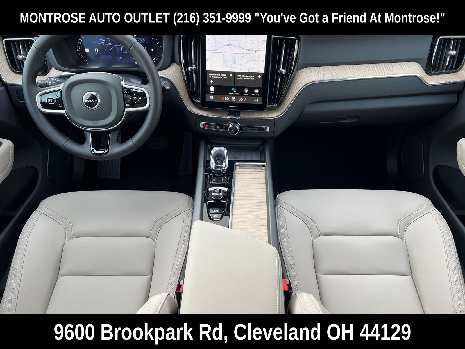 New 2026 Volvo XC60 B5 Plus w/ Protection Package Premier AWD/4WD image 17
