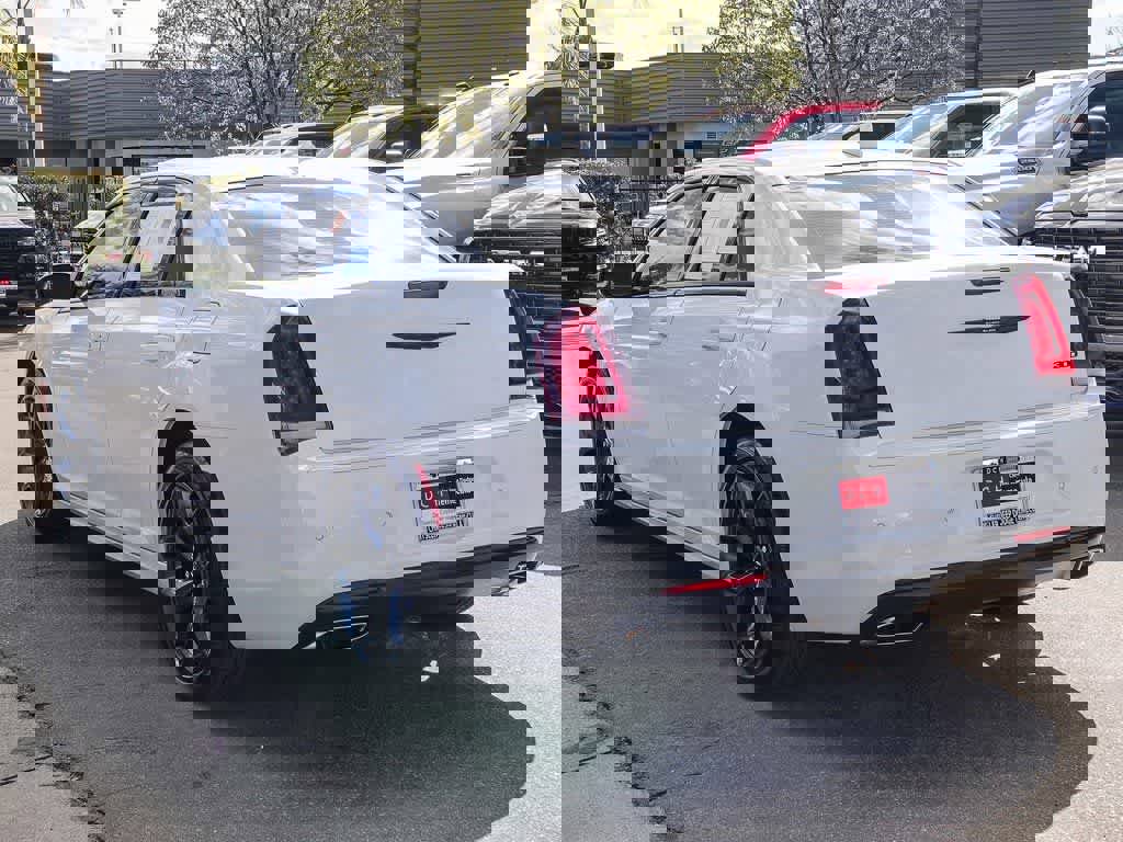 Certified 2023 Chrysler 300 Touring L image 6