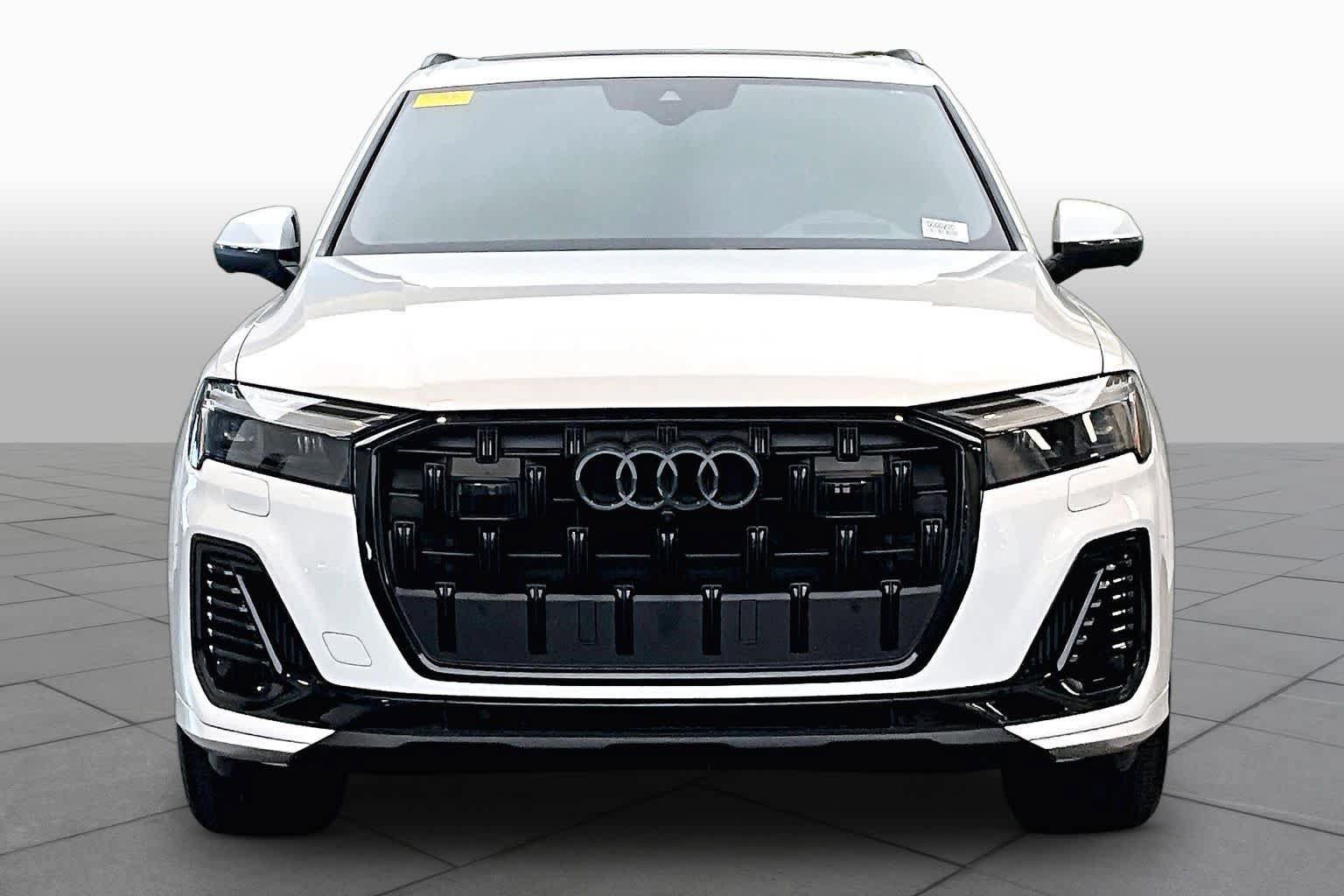 Certified 2026 Audi Q7 3.0T Prestige w/ Prestige Package AWD/4WD image 4