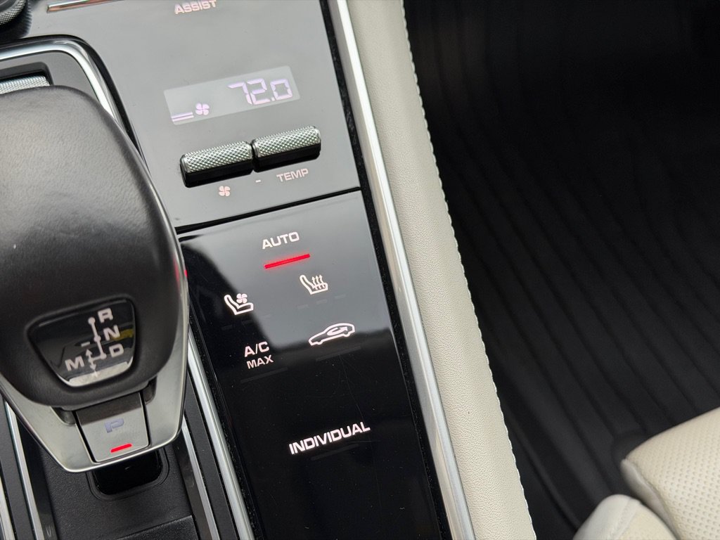 Used 2023 Porsche Panamera 4 Platinum Edition AWD/4WD image 51