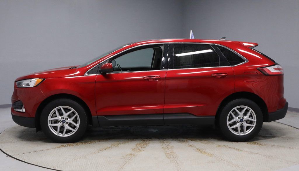 Certified 2022 Ford Edge SEL w/ Convenience Package image 9