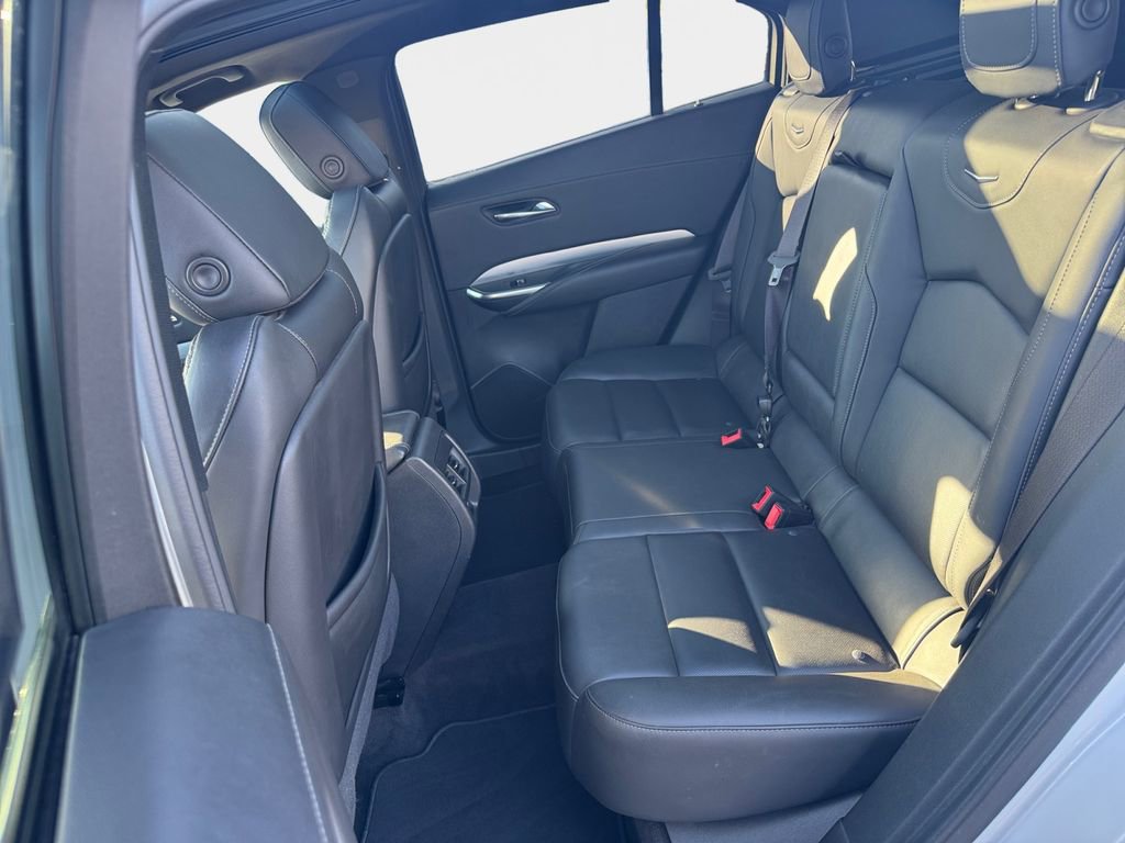 Used 2022 Cadillac XT4 Premium Luxury w/ Enhanced Visibility Package image 20