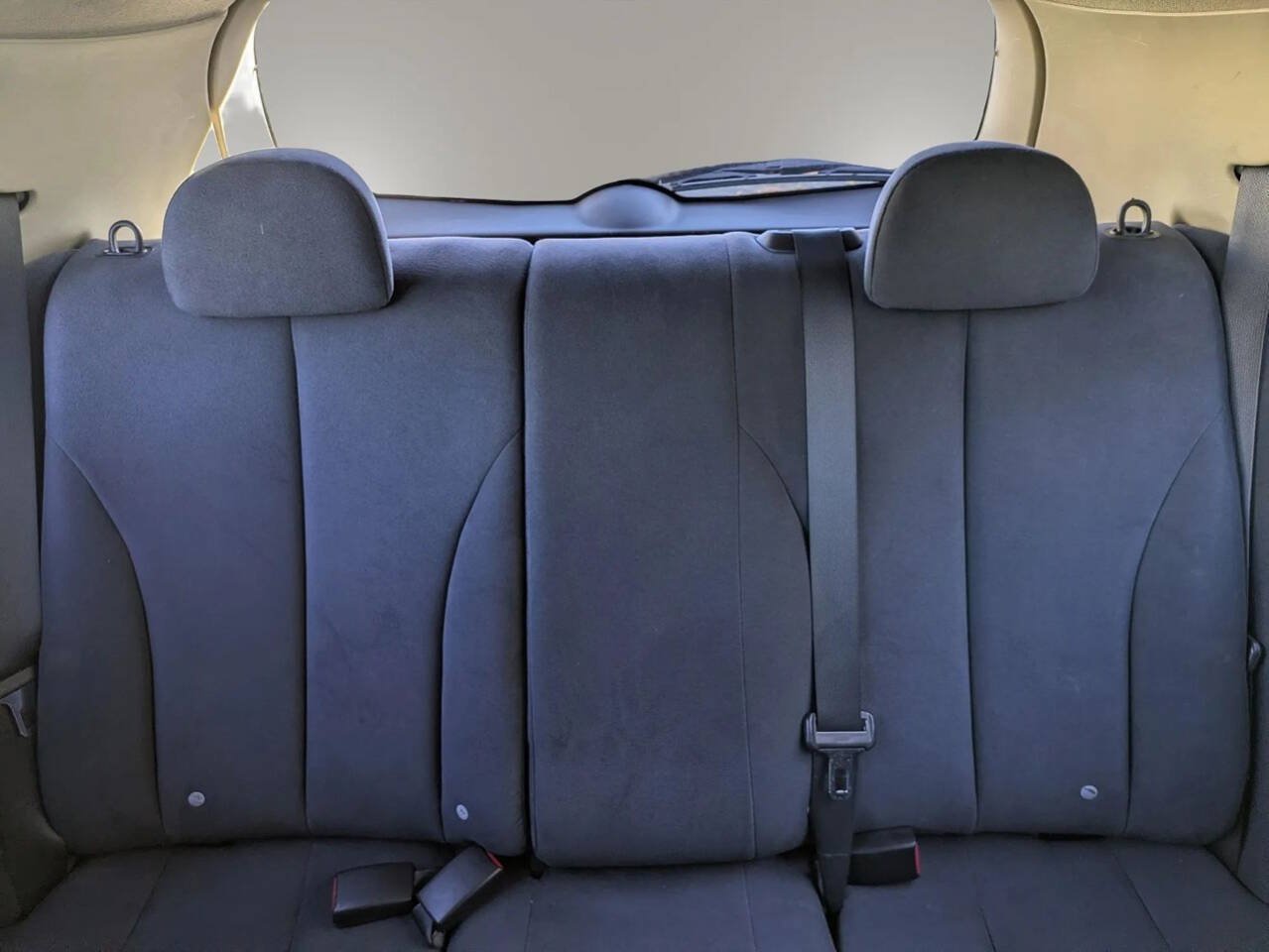 Used 2008 Nissan Versa 1.8 S FWD image 20