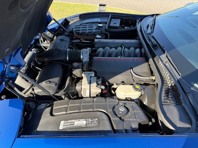 Used 2002 Chevrolet Corvette Coupe w/ Preferred Equipment Group2 RWD image 27