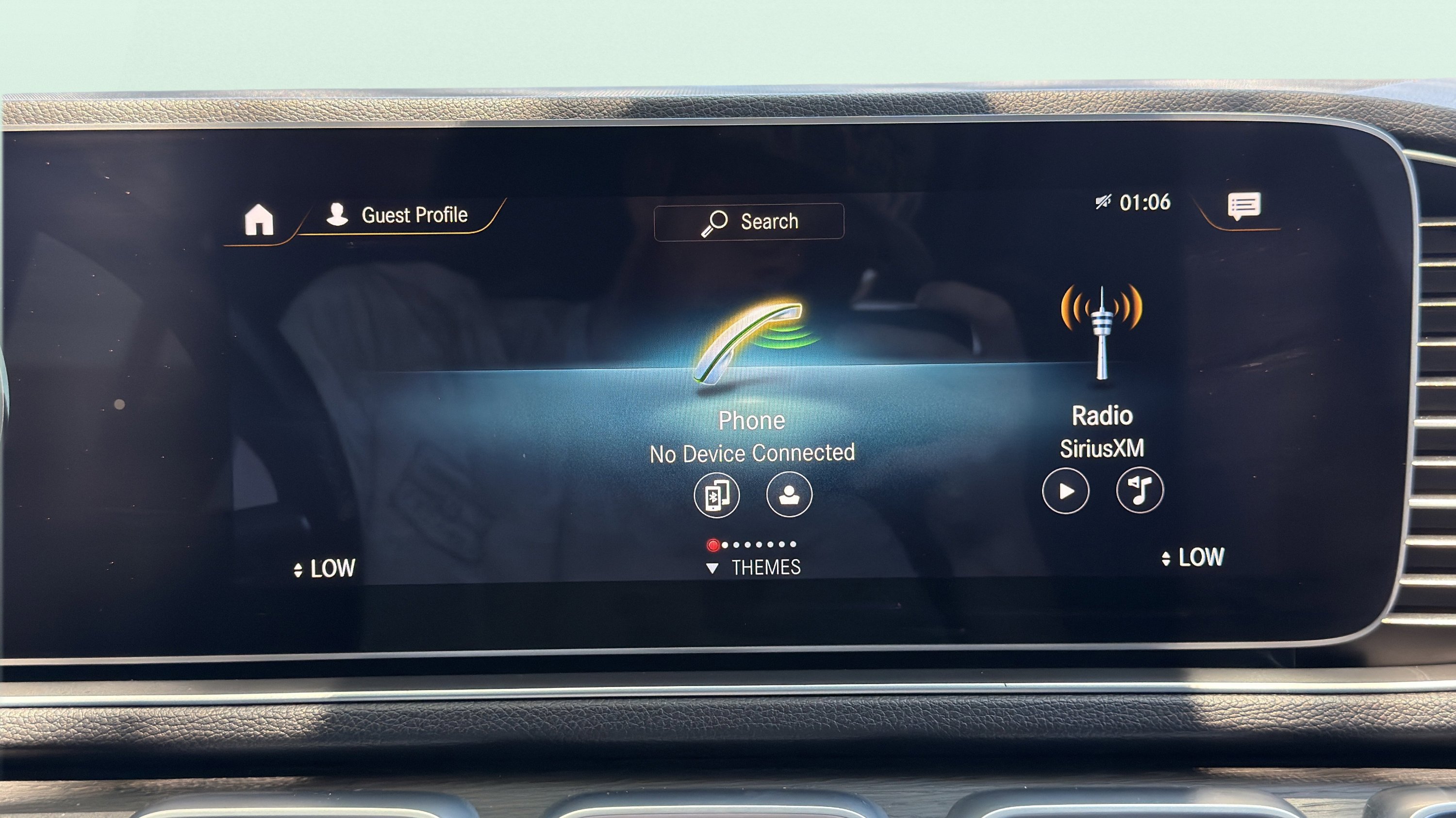 Used 2023 Mercedes-Benz GLE 450 4MATIC w/ Premium Package image 68