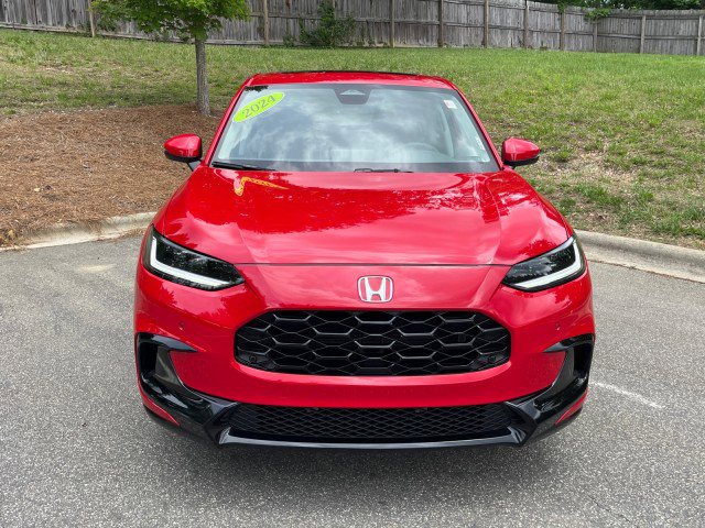 Certified 2024 Honda HR-V EX-L image 2
