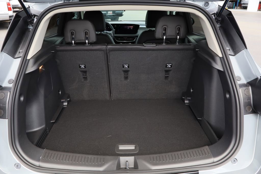 Certified 2026 Buick Encore GX Sport Touring w/ Comfort Package image 24