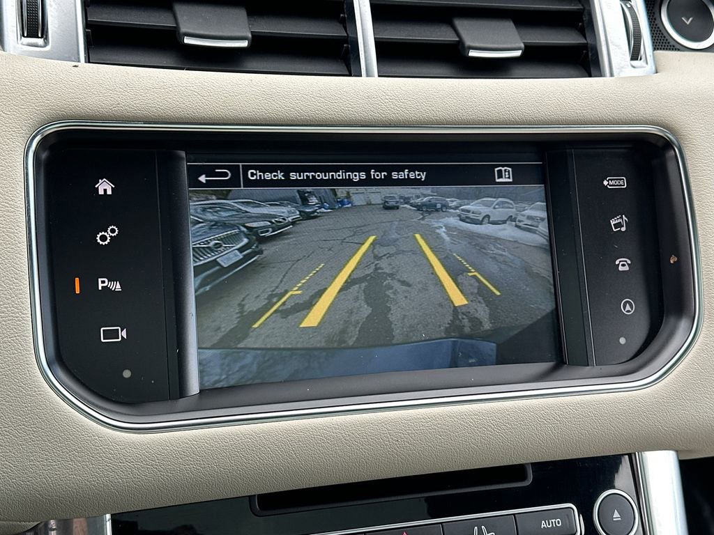 Used 2016 Land Rover Range Rover Sport HSE image 31