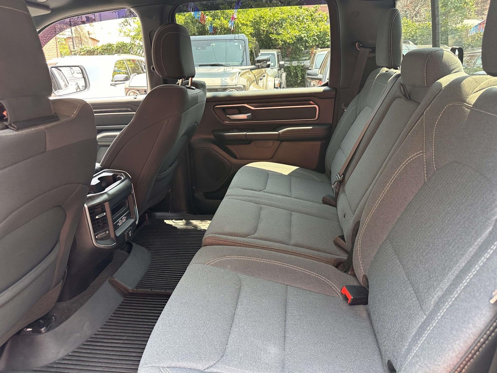 Used 2022 RAM 1500 Big Horn AWD/4WD image 15