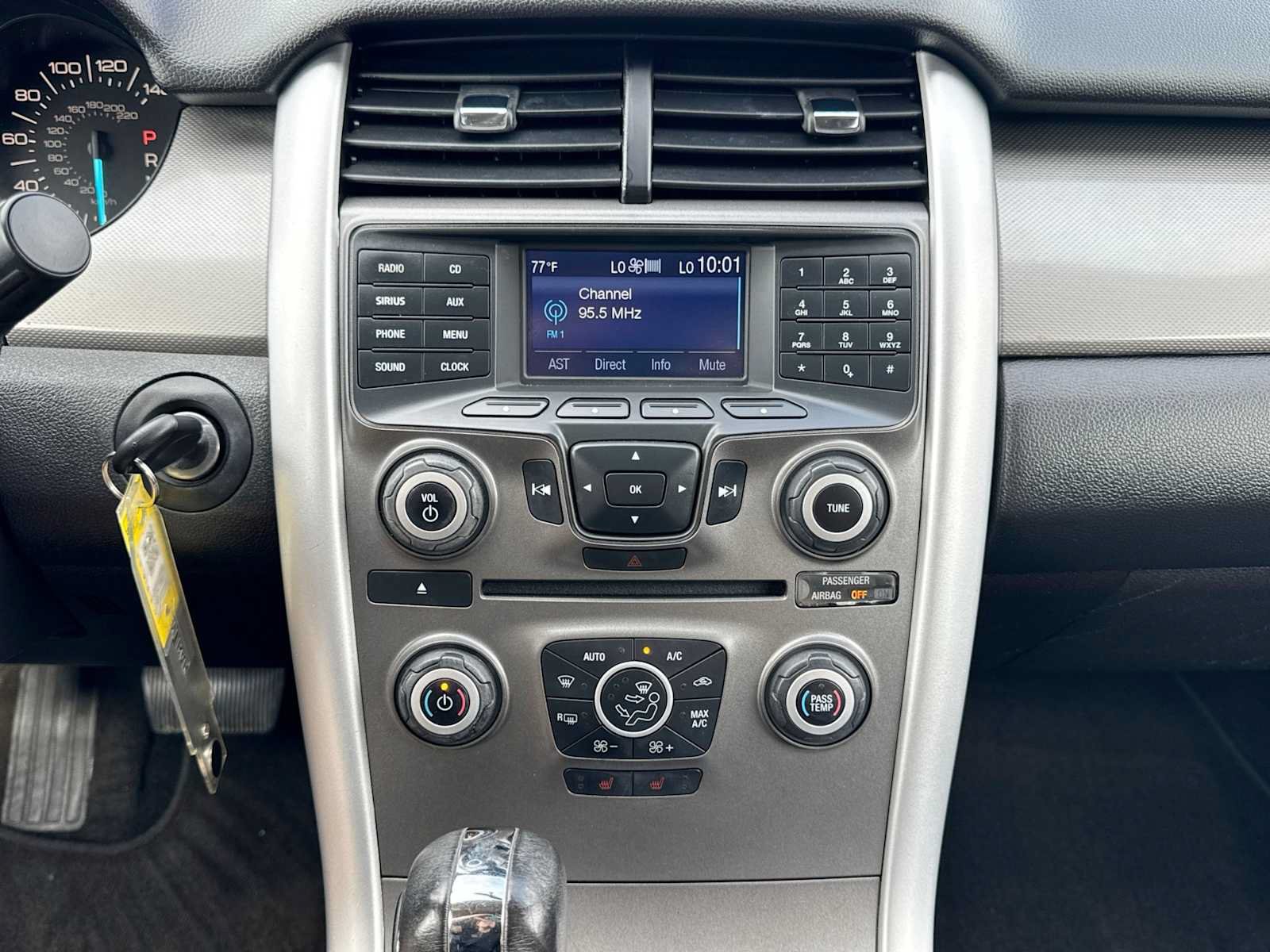 Used 2014 Ford Edge SEL w/ Equipment Group 204A FWD image 26