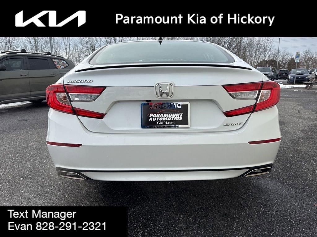 Used 2022 Honda Accord Sport image 6
