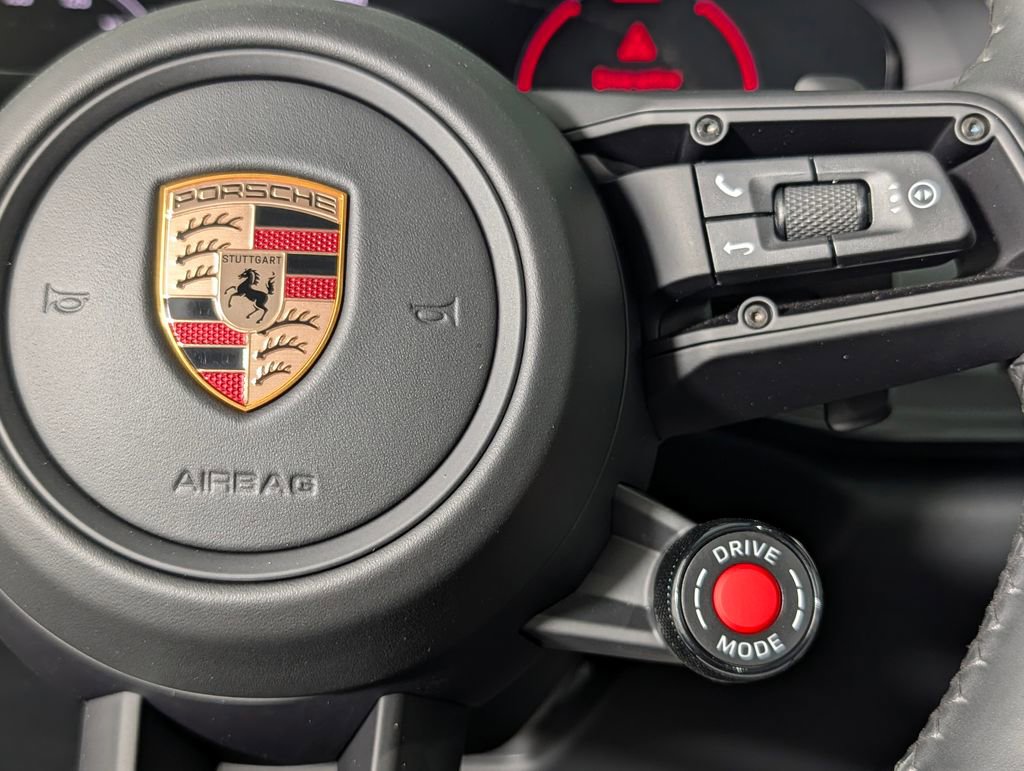Certified 2026 Porsche 911 Carrera S RWD image 38
