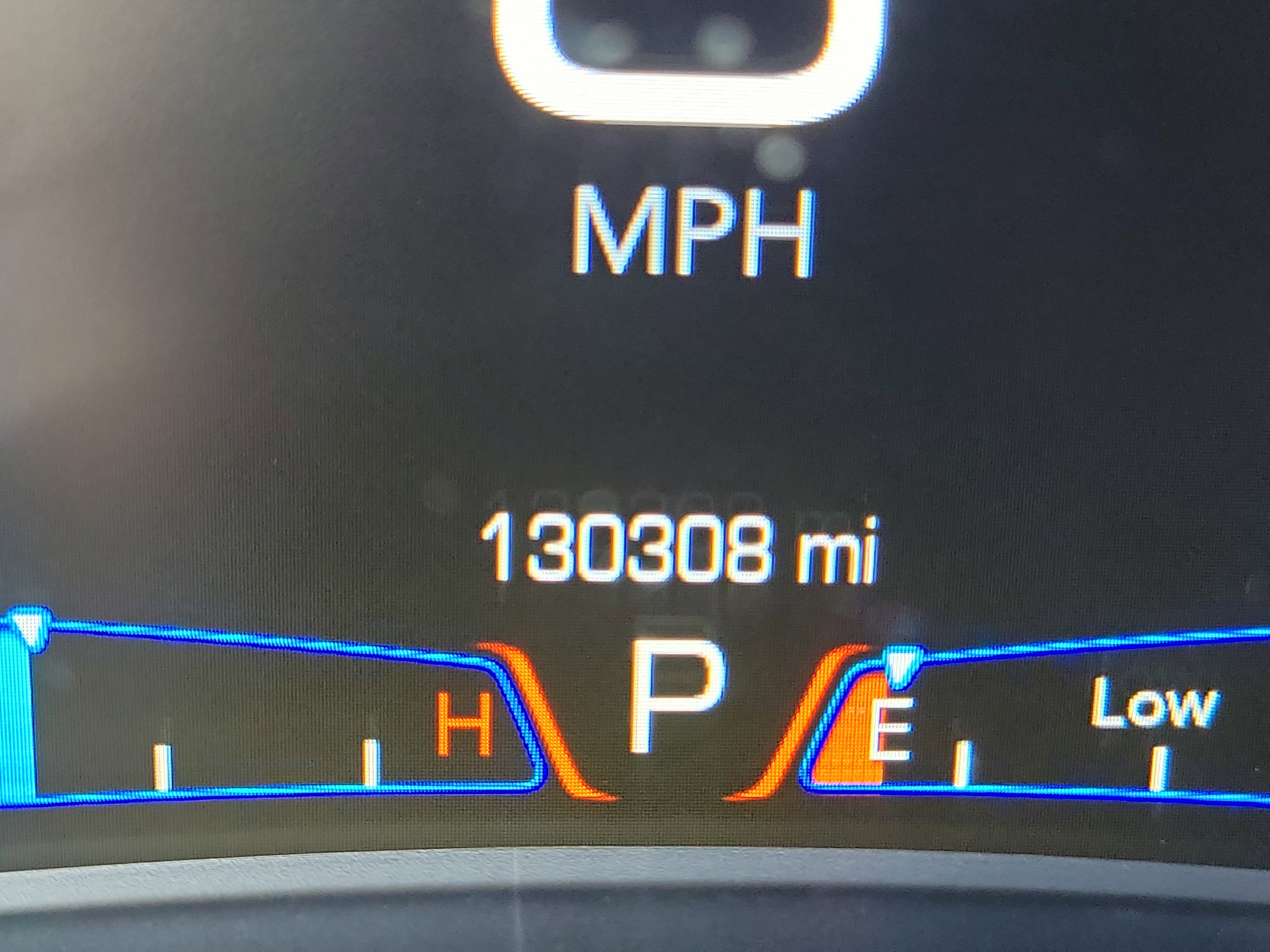 Used 2016 Chrysler 300 Limited image 27