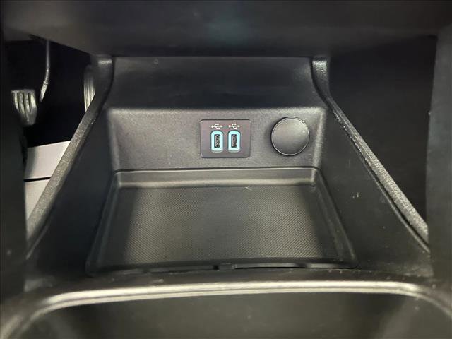 Used 2019 Ford Fusion Titanium image 18