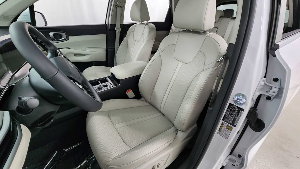 New 2026 Kia Sorento S w/ S Panoramic Sunroof Package AWD/4WD image 10