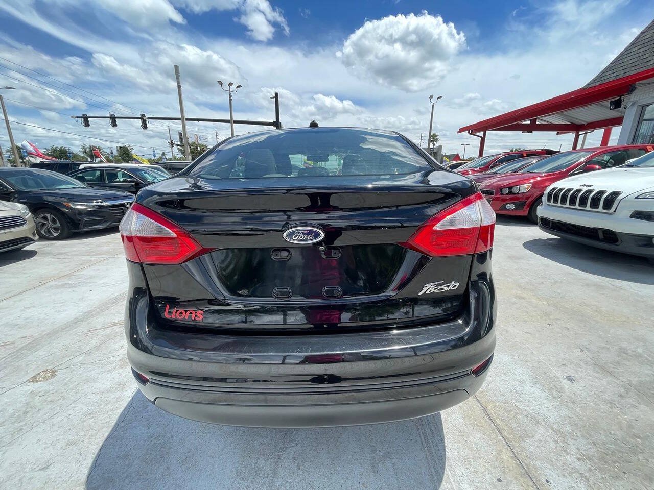 Used 2019 Ford Fiesta S FWD image 5