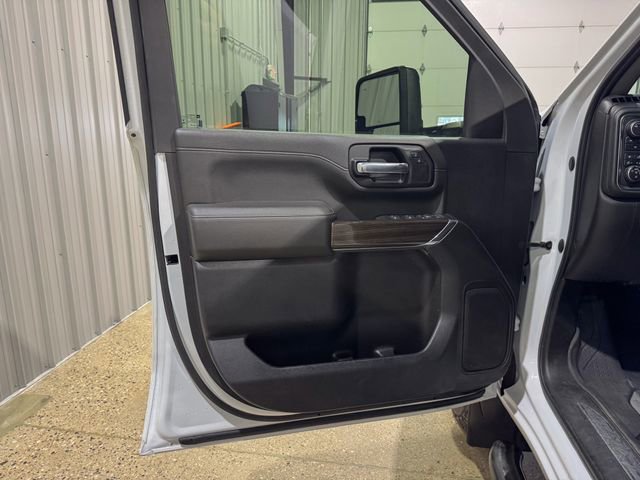 Used 2022 Chevrolet Silverado 3500 LT w/ Texas Edition image 10