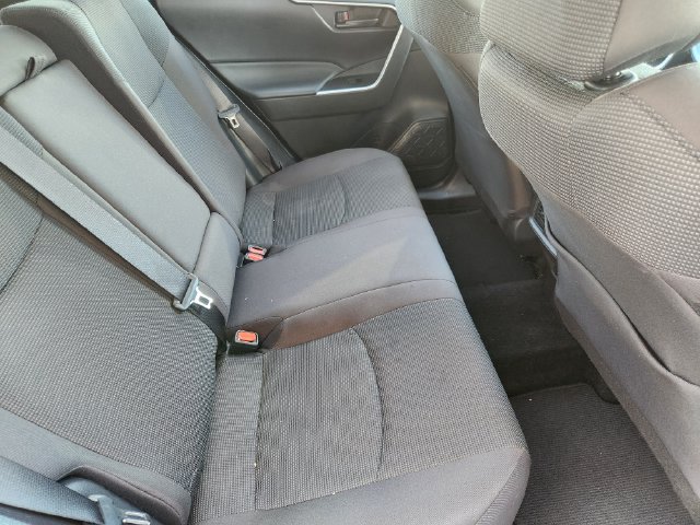 Used 2025 Toyota RAV4 LE FWD image 30