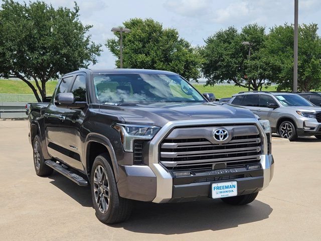 Used 2024 Toyota Tundra Limited AWD/4WD image 3