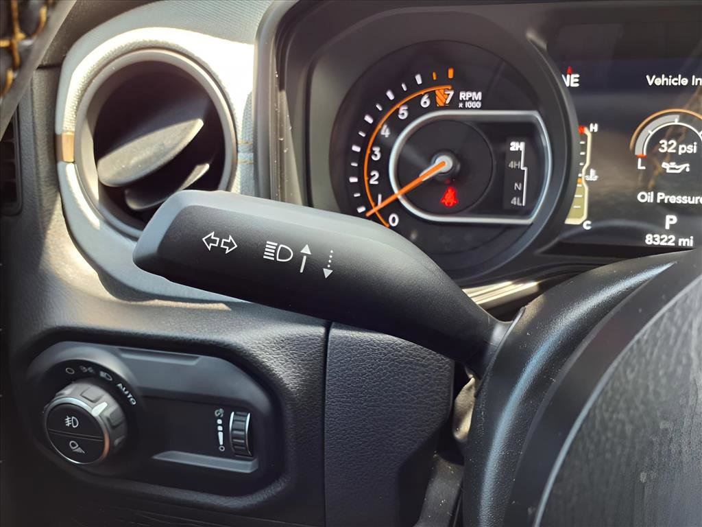 Used 2025 Jeep Gladiator Willys image 14