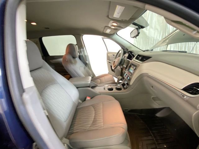 Used 2016 Chevrolet Traverse LS FWD image 38