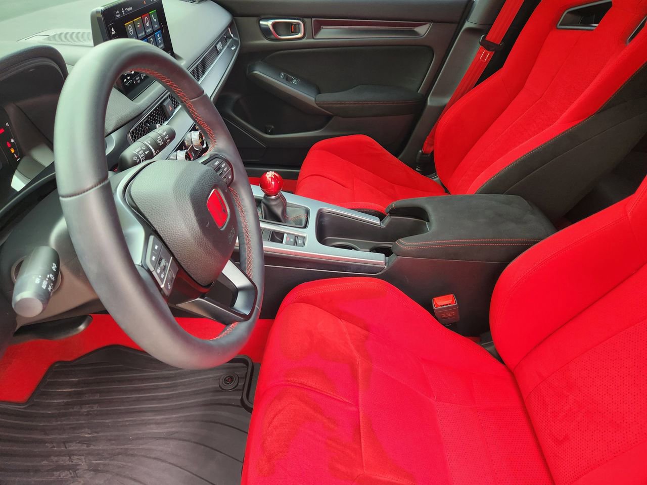 Used 2025 Honda Civic Type R image 12
