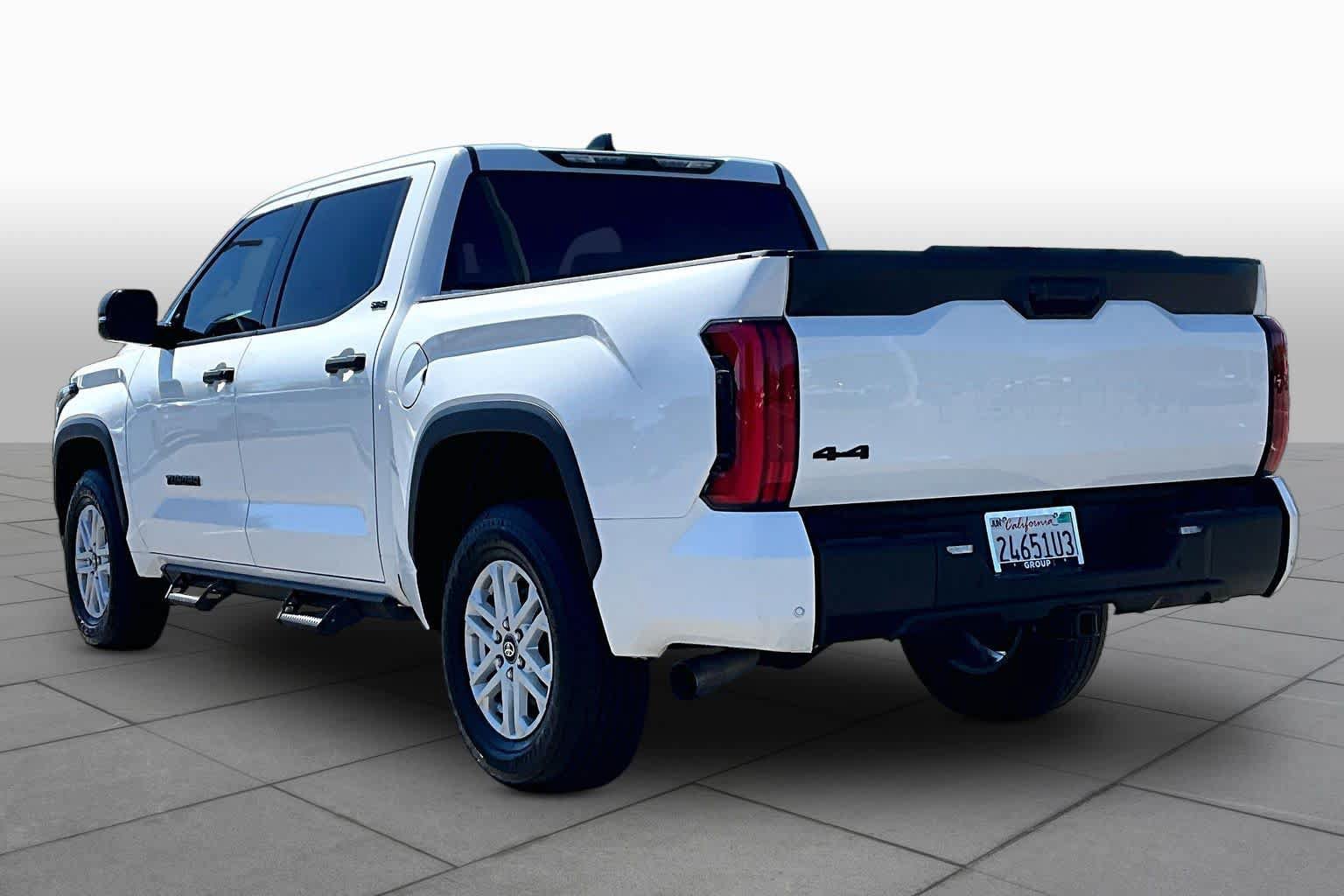 Used 2023 Toyota Tundra SR5 w/ SR5 Convenience Package AWD/4WD image 11