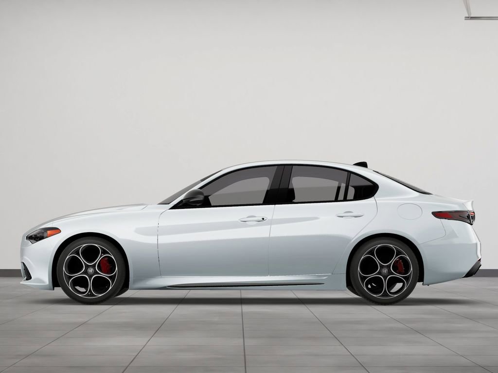 New 2026 Alfa Romeo Giulia image 3