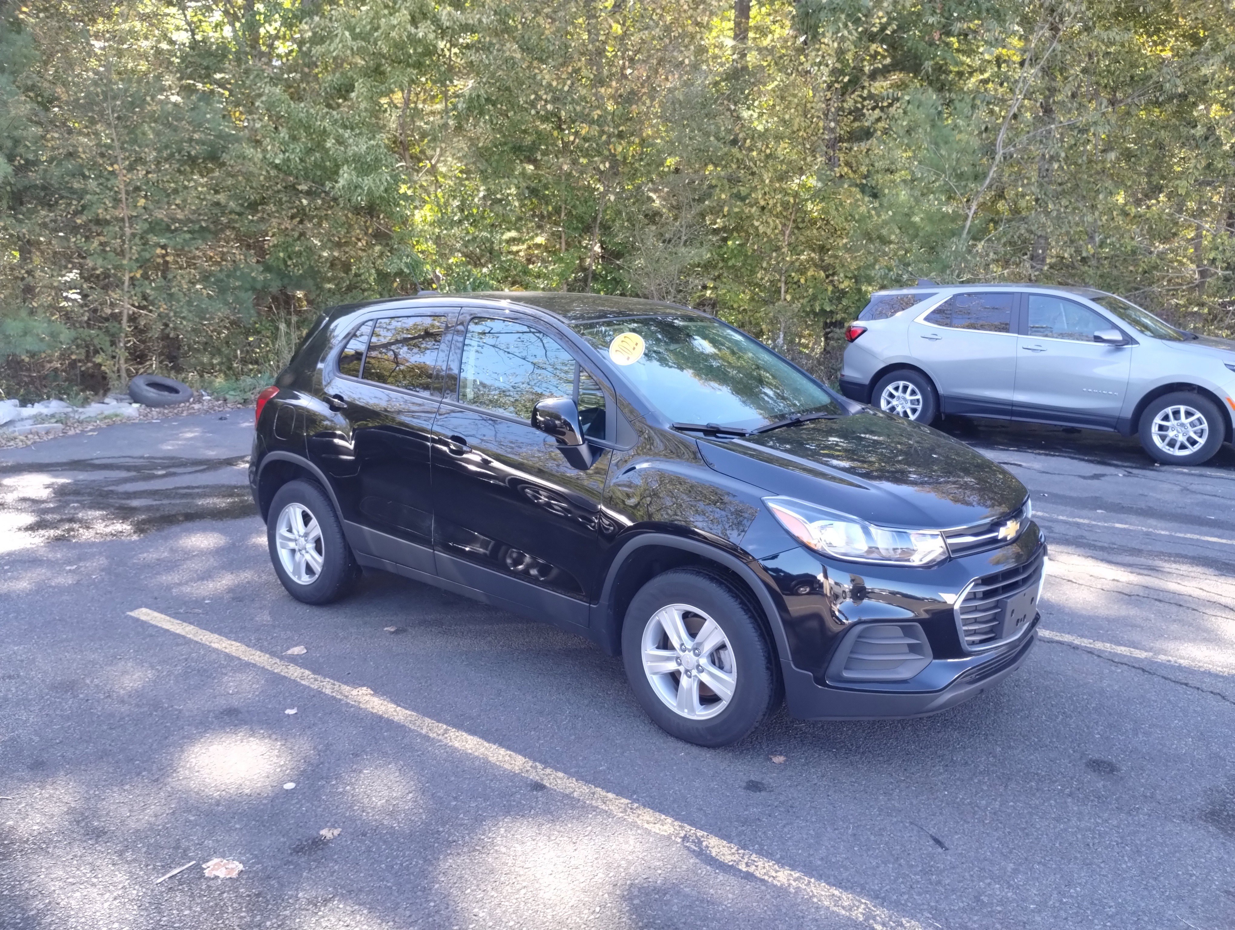 Used 2022 Chevrolet Trax LS w/ Tint and Cruise Package video 1