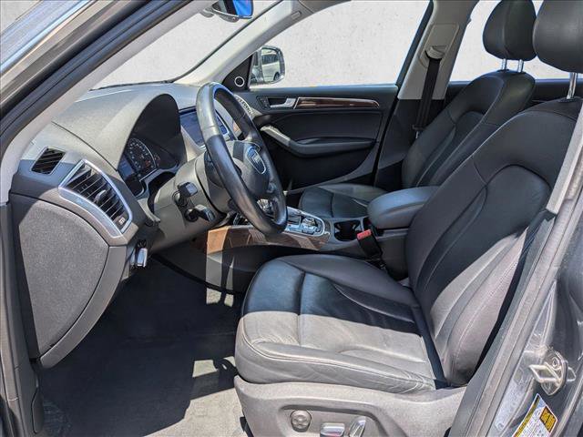 Used 2016 Audi Q5 2.0T Premium Plus w/ Technology Package AWD/4WD image 17