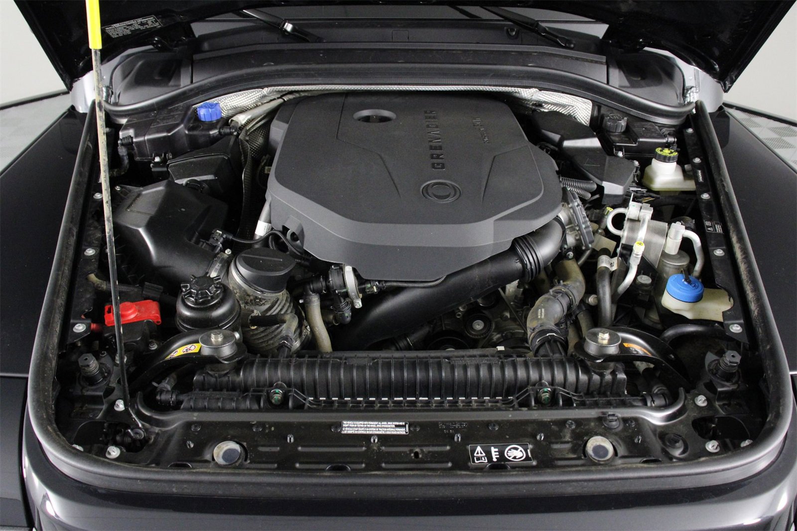 Used 2024 INEOS Grenadier Fieldmaster Edition image 23