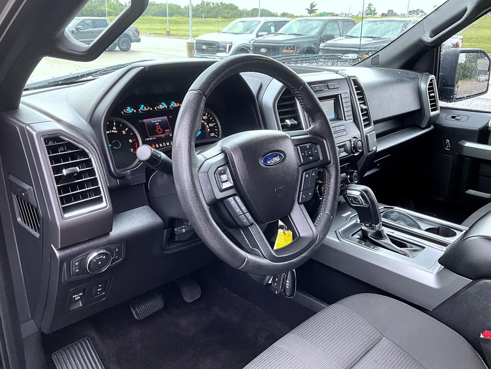 Used 2016 Ford F150 XLT w/ Equipment Group 301A Mid RWD image 11